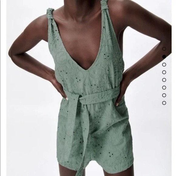 ZARA Sage Green Eyelet Nara Romper XS Floral Tie Waist NWT Bohemian Pastel - Picture 3 of 8